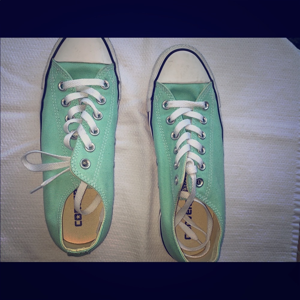 Mint green converse